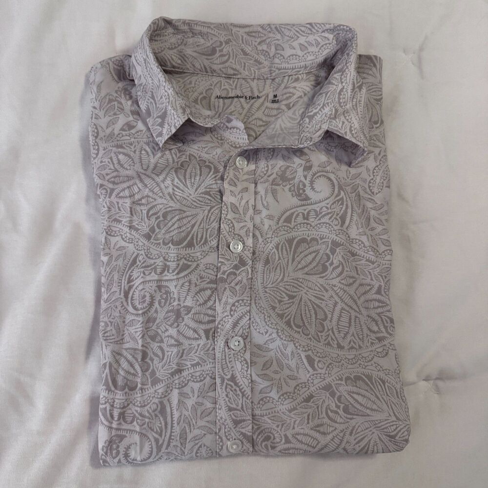 Mens Abercrombie & Fitch Tan/Beige Paisley Nylon Button Down Shirt Medium EUC